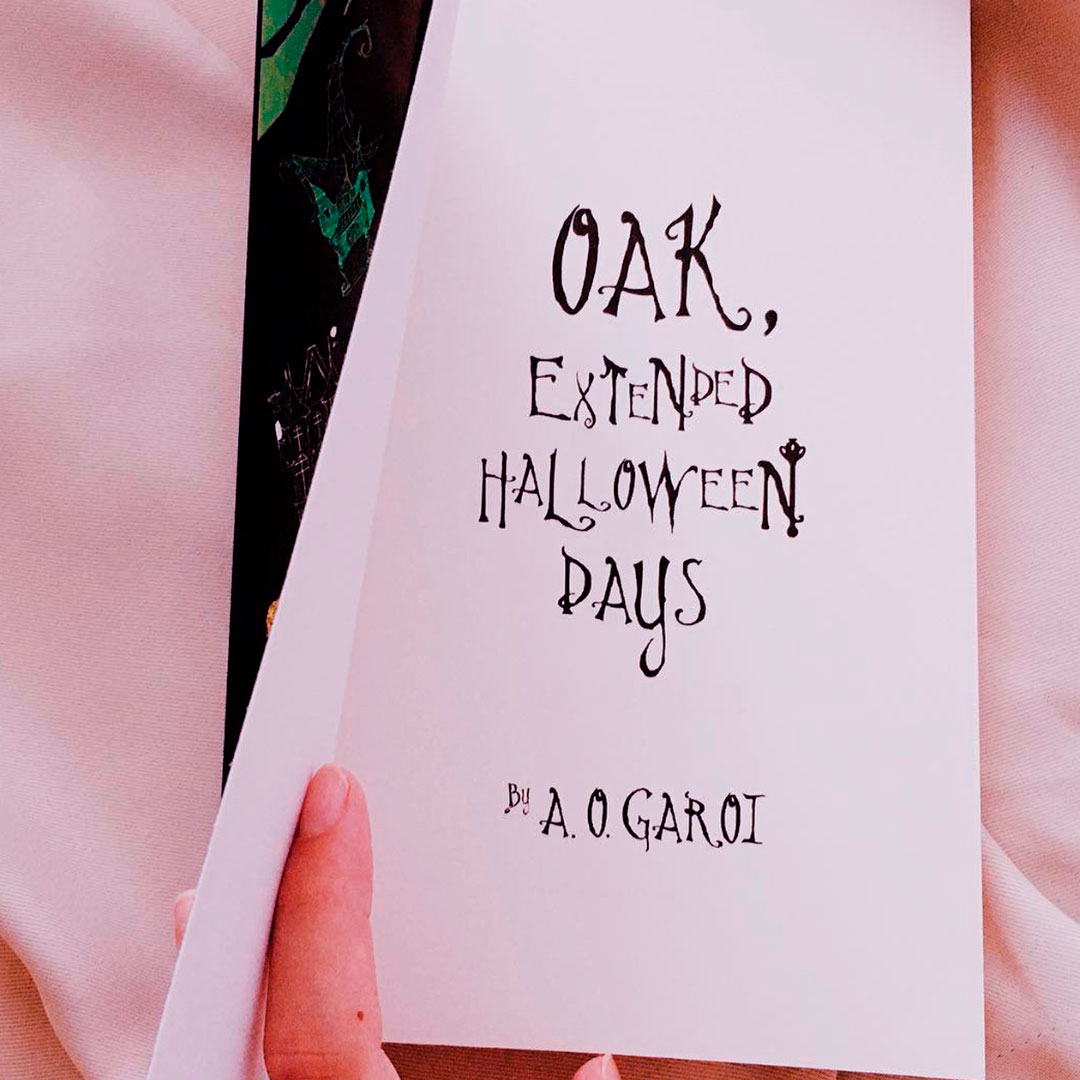 OAK, Extended Halloween Days Paperback